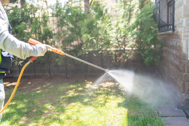 Best Commercial Pest Control Services  in Leland, MS